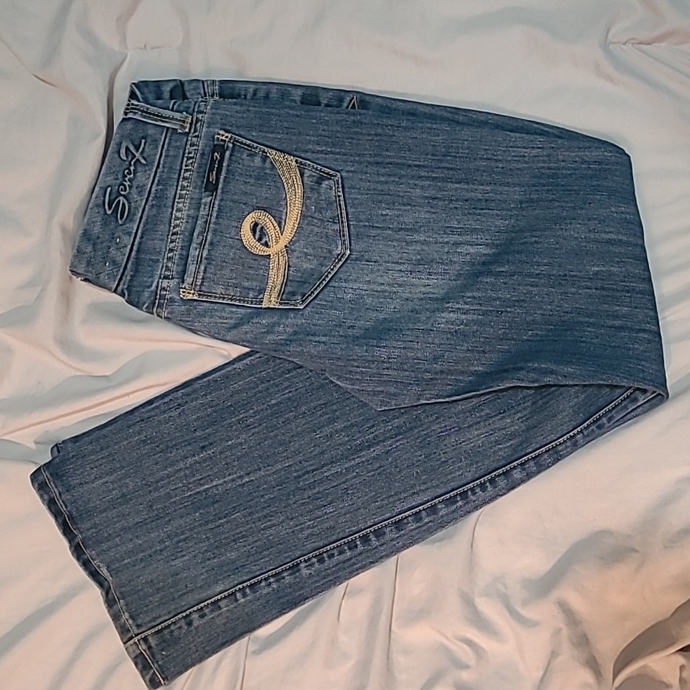 Seven Jeans